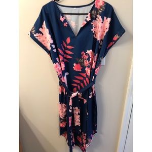 Plus size Floral Self Tie Curved Hem Dress